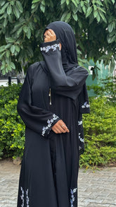 Leafy Embroidery Abayah