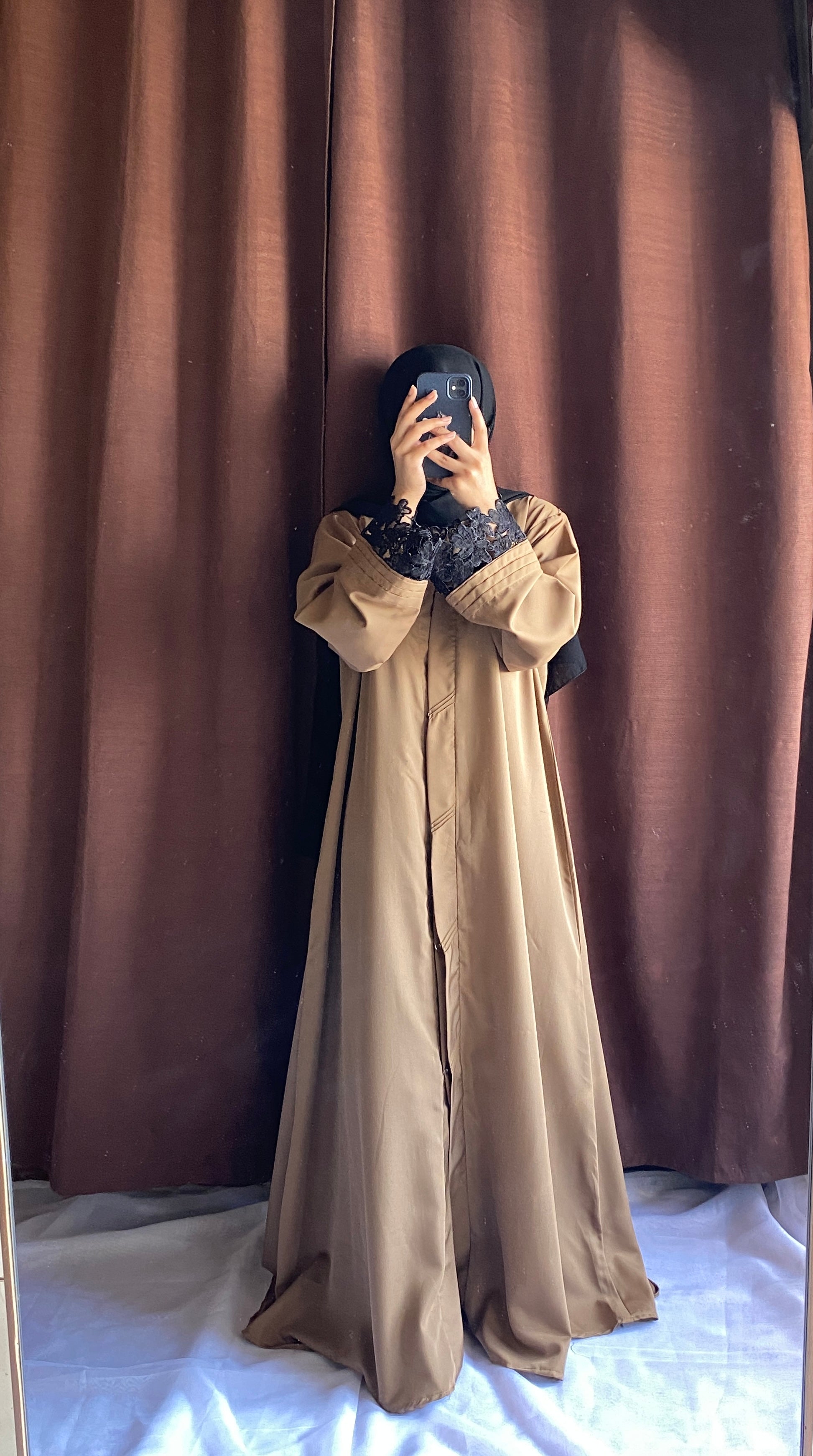 Pintex Abaya with Lace Cuffs - Camel Brown