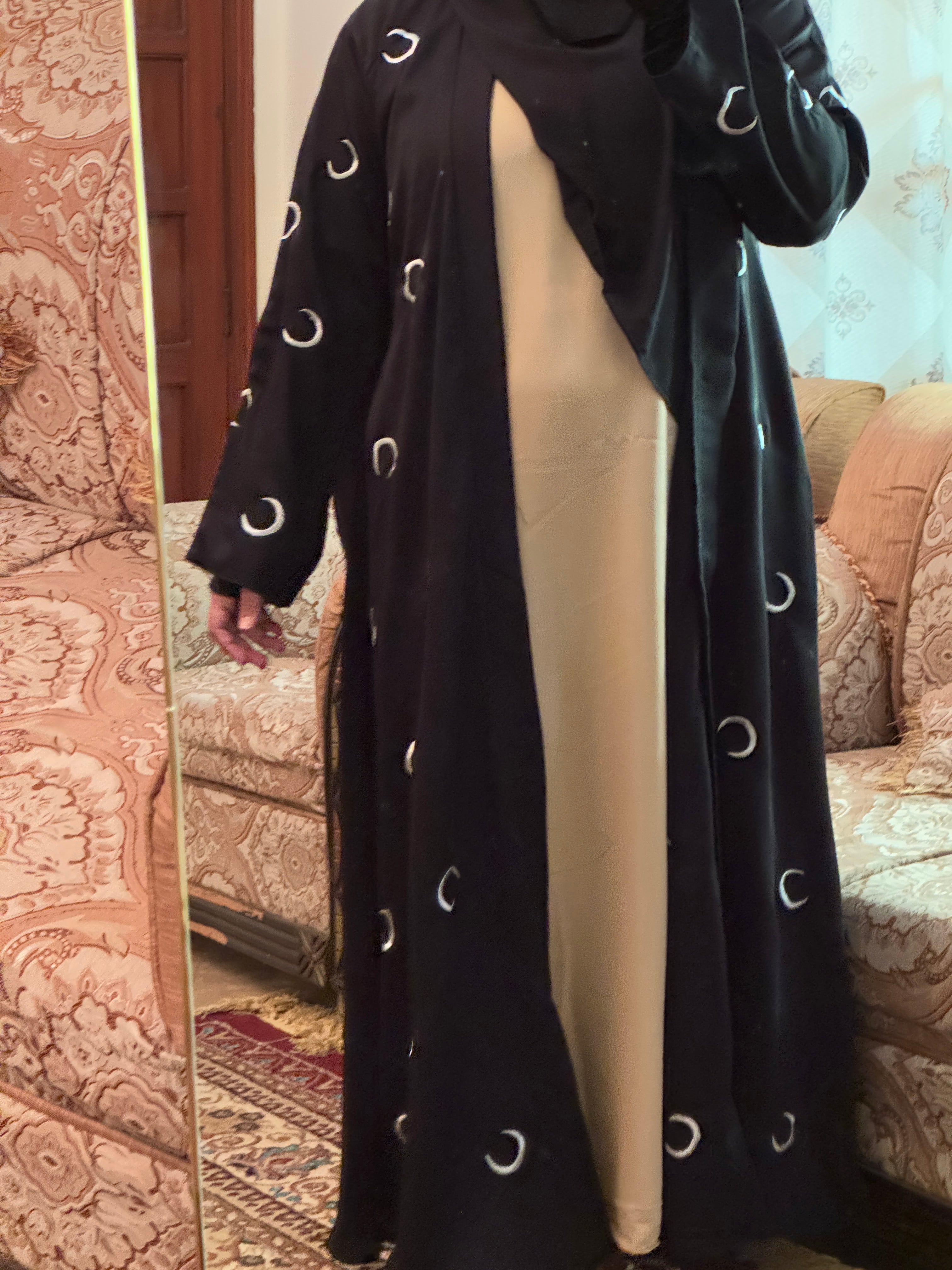 Crescent Moon Embroidery Abaya (Coat And Inner Seprate)