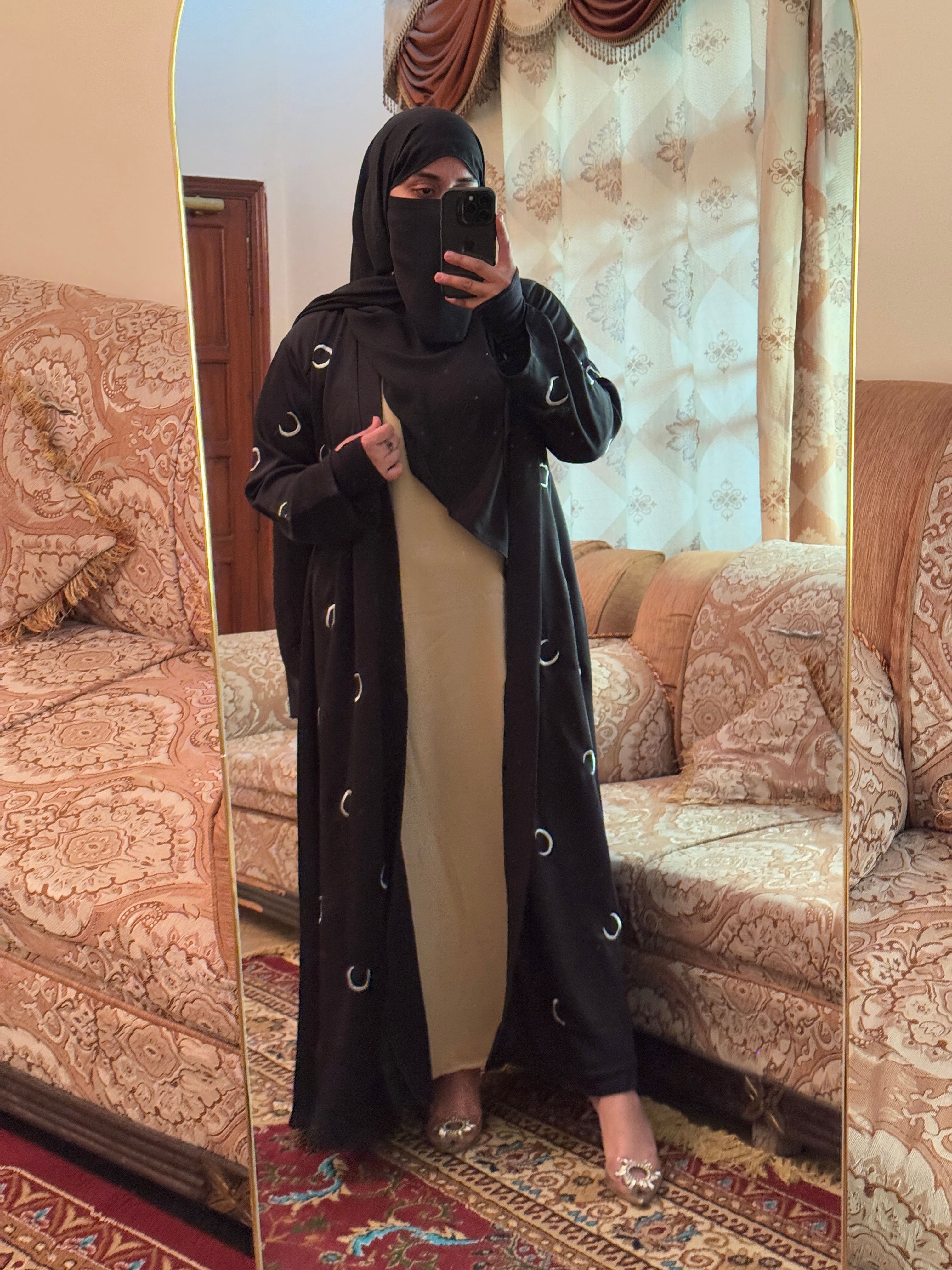 Crescent Moon Embroidery Abaya (Coat And Inner Seprate)