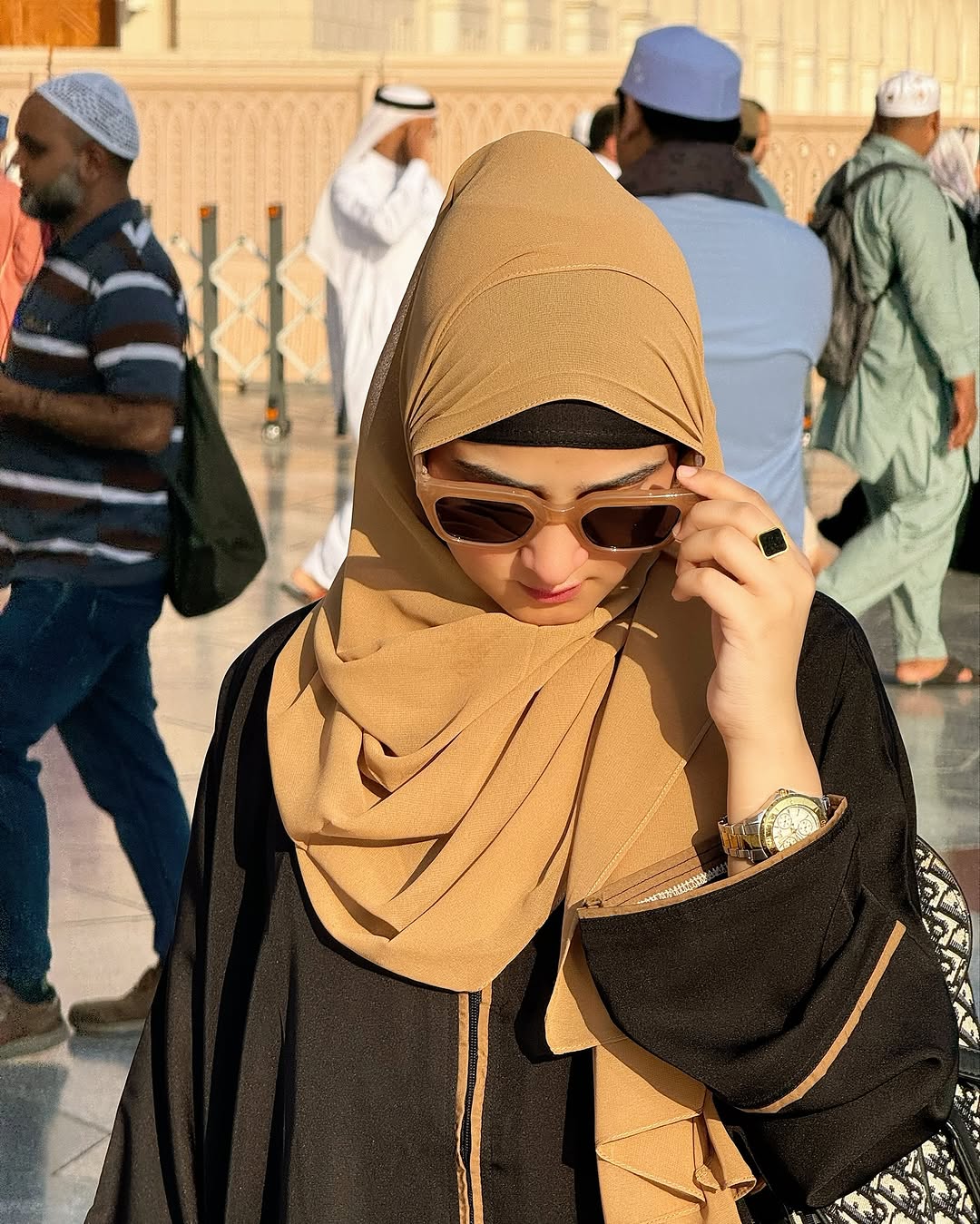Two-Tone Front Open Abaya