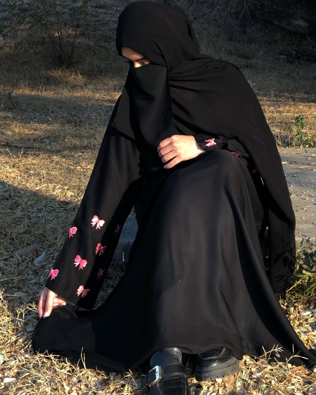 Pookie Bow Abaya