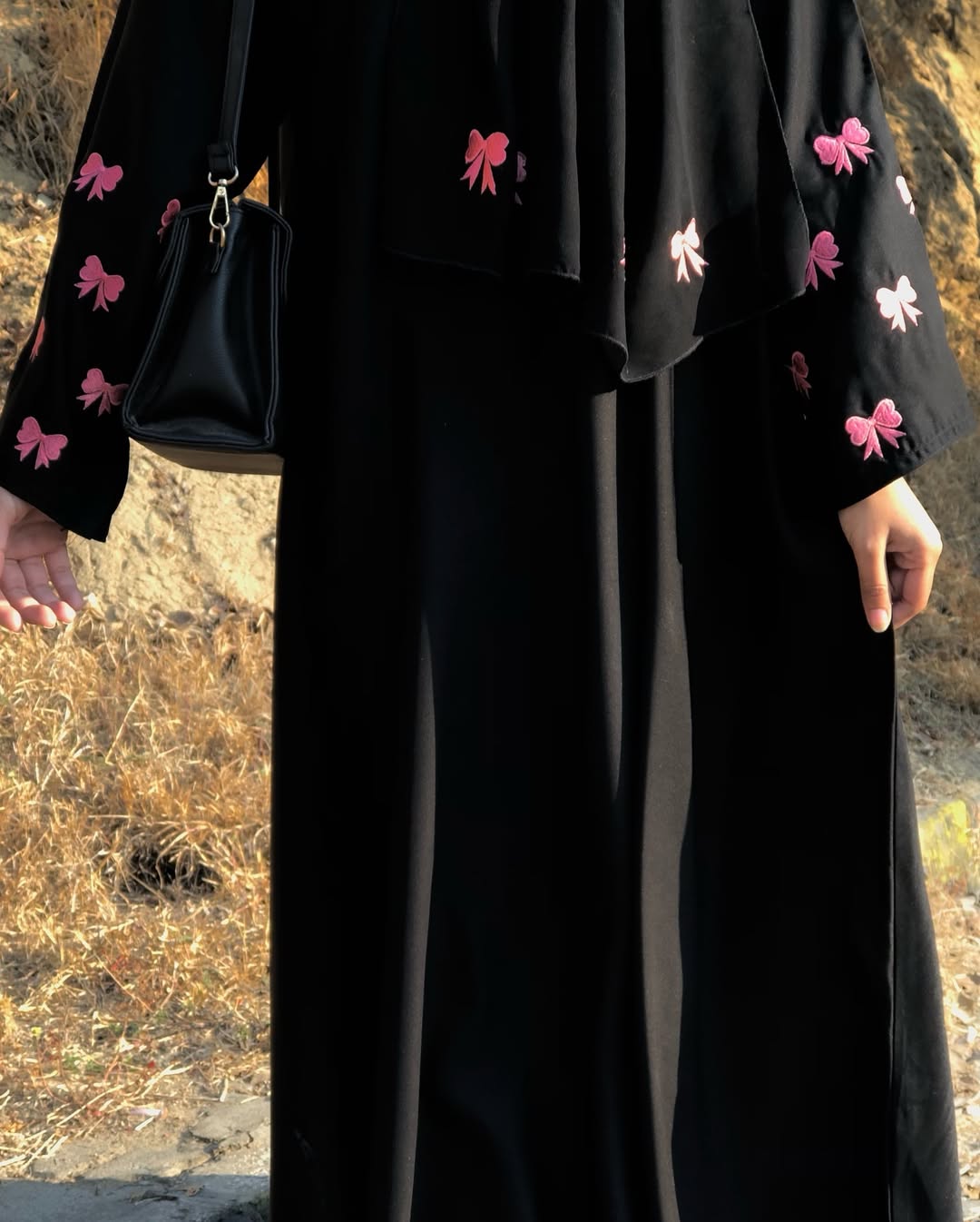 Pookie Bow Abaya