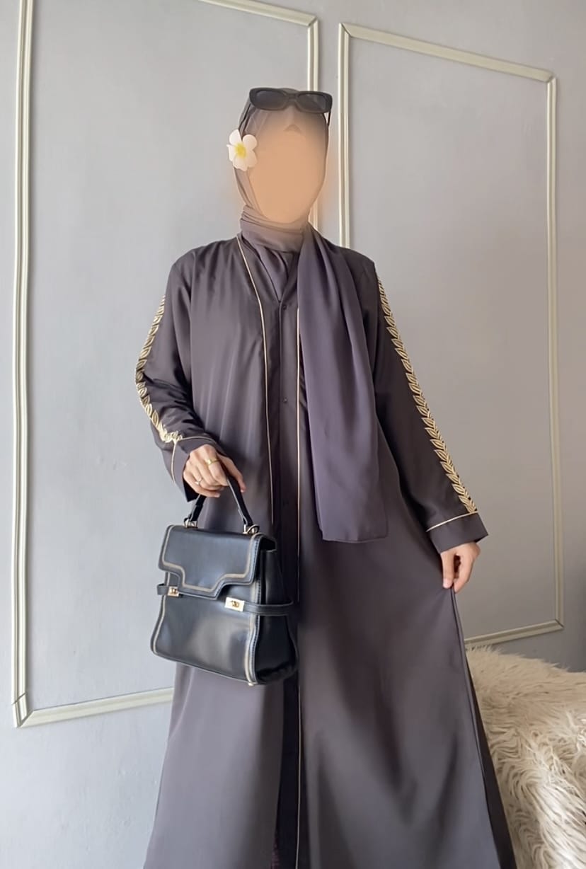 Golden Laurel Abaya