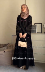 Conqueete Bow Embroidery Abaya - Black