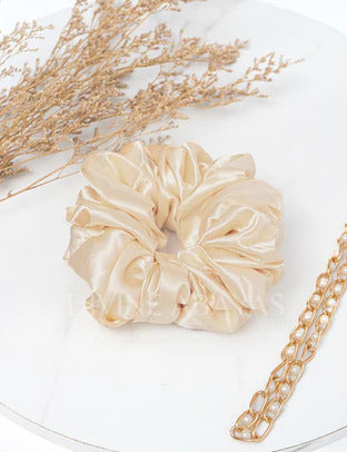 Volumarize Satin Scrunchie - Cream