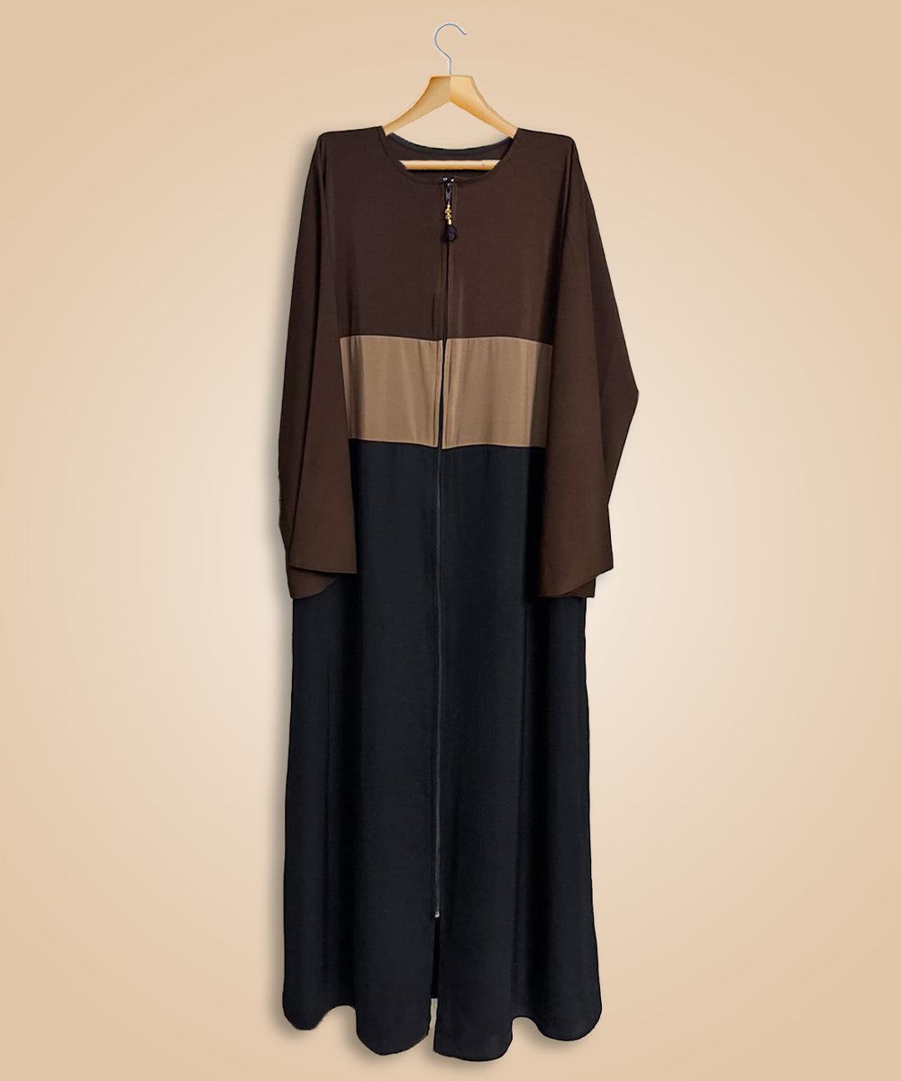 Front Chain Tri-Color Abaya